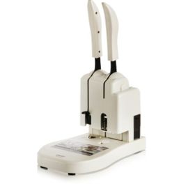 得力辦公用品與數碼產品 實用可靠之選，智能化體驗待提升